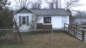 11 Virginia St, BIG STONE GAP, VA 24219 