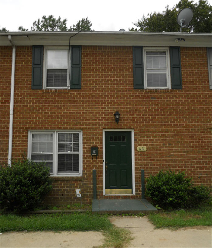 1121 Fayette St, Portsmouth, VA 23704 