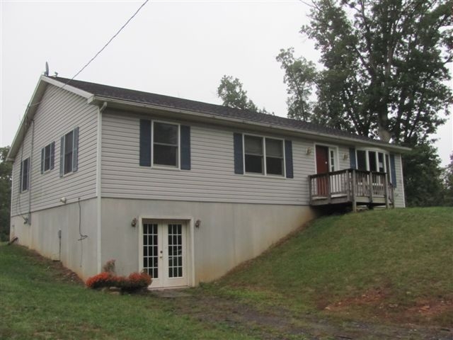 652 Rollason Dr., Front Royal, VA 22630 