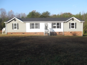899 Loop Rd, KEELING, VA 24566 