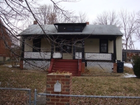 913 HUNT AVE, ROANOKE, VA 24012 