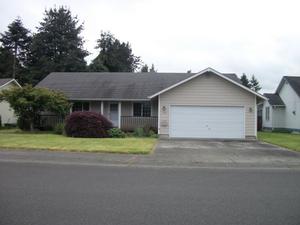 402 GENGE ST, CENTRALIA, WA 98531 