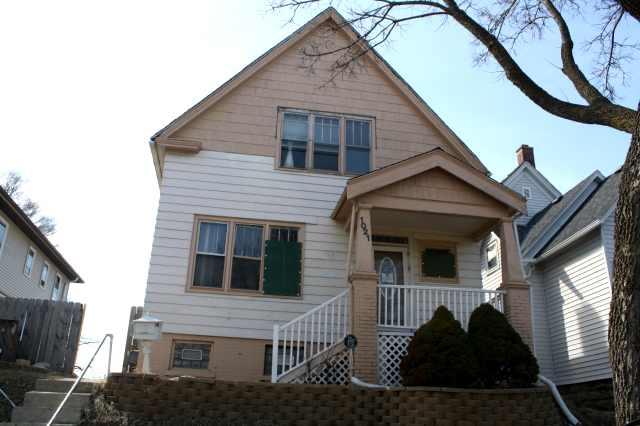 1021 South 33rd Street, MILWAUKEE, WI 53215 