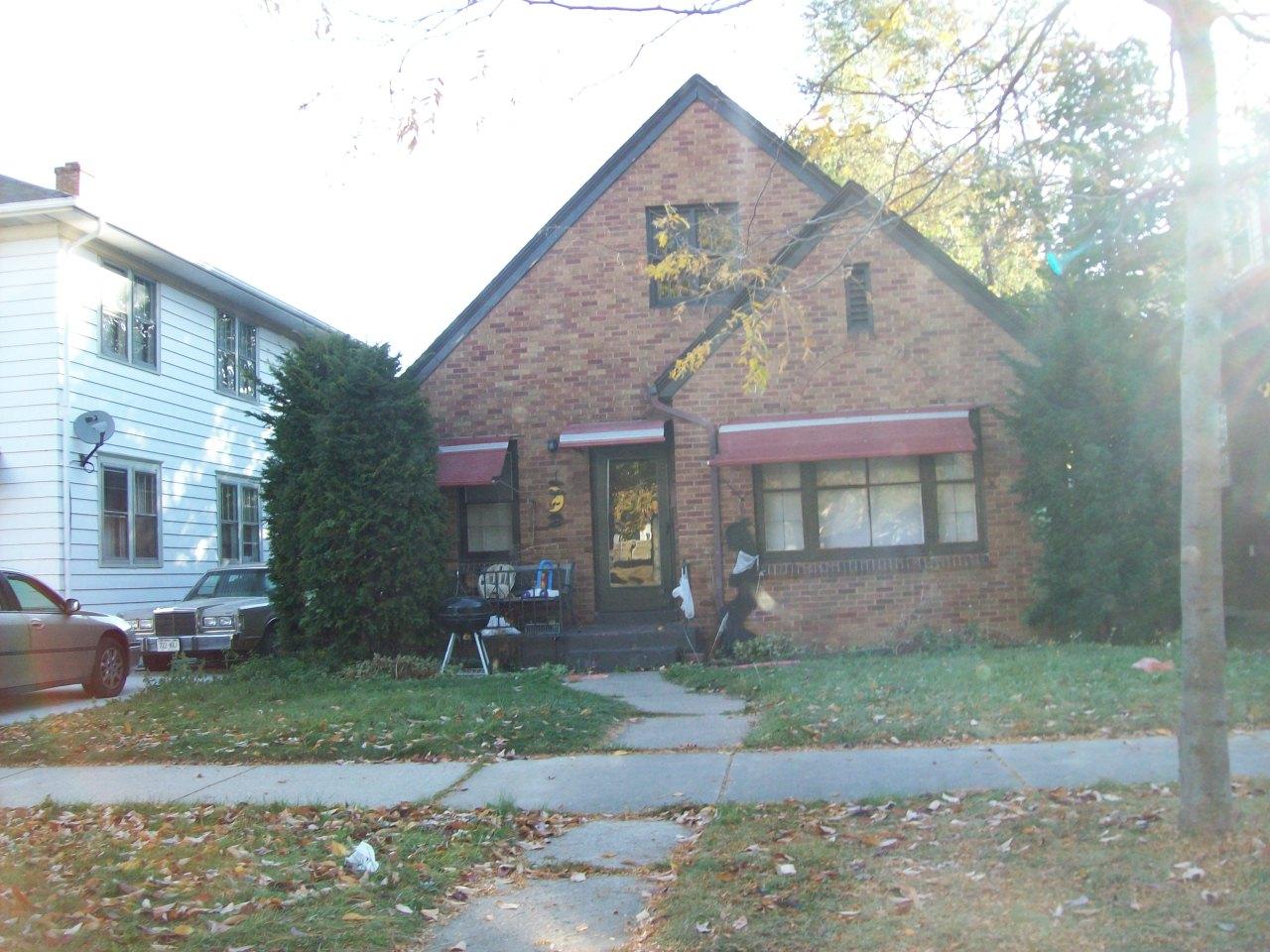 1513 Carlisle Avenue, RACINE, WI 53404 