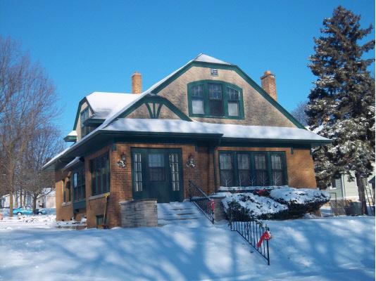 2015 Monroe Street, New Holstein, WI 53061 