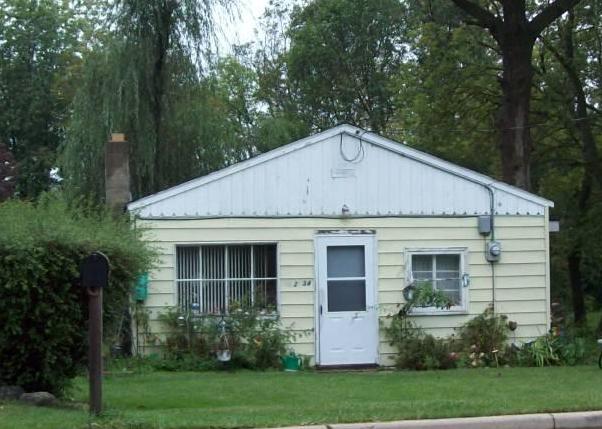 2734 Eaton Lane, RACINE, WI 53404 