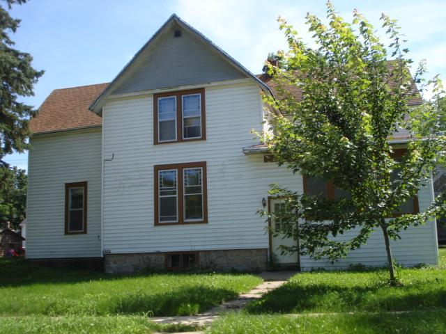 324 East Spring Street, NEW LONDON, WI 54961 