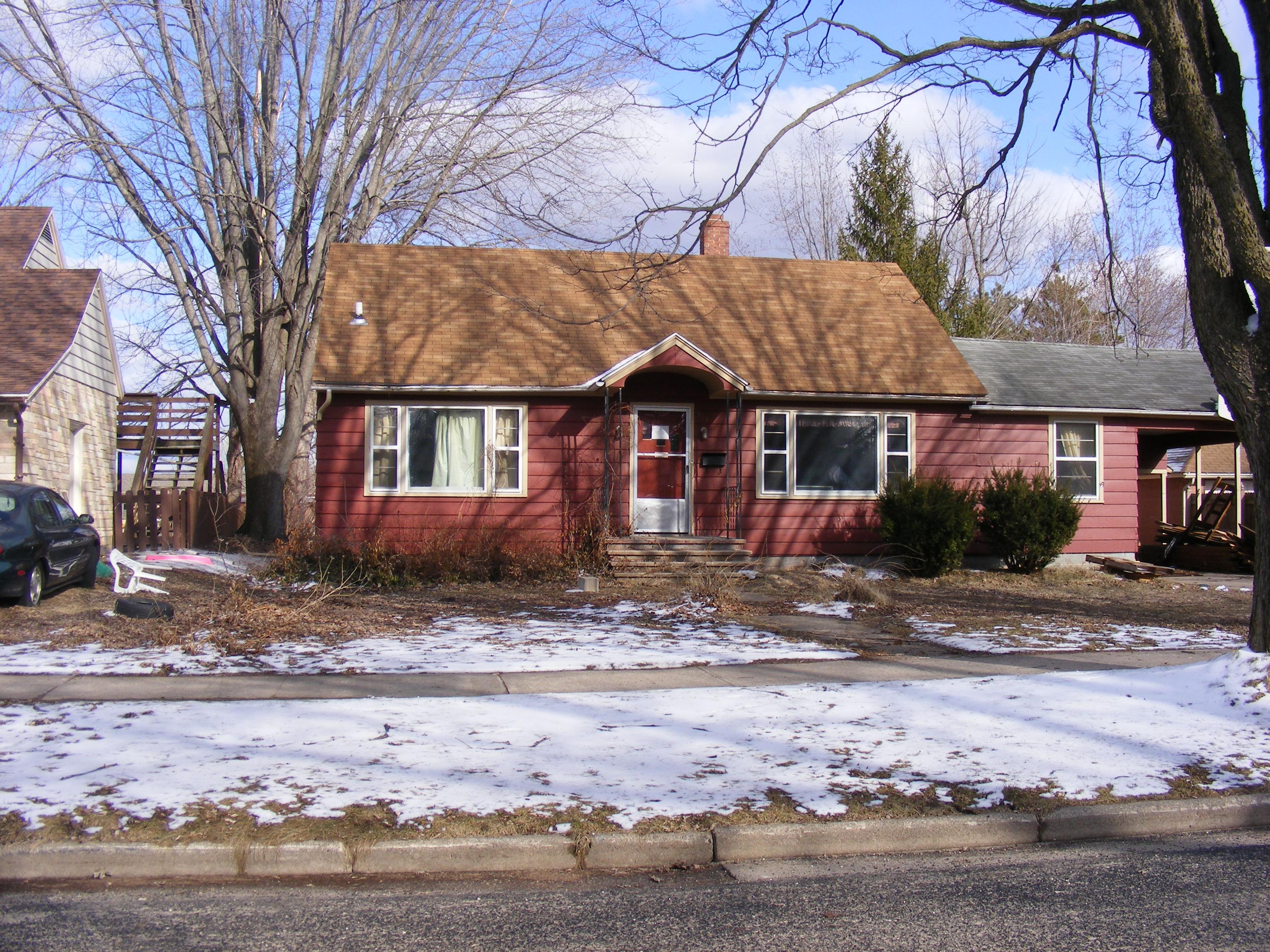 531 Ellinwood Avenue, REEDSBURG, WI 53959 