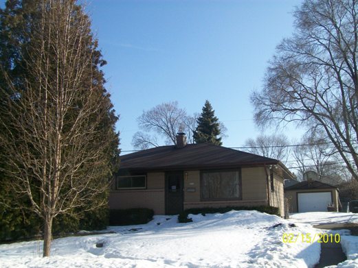 6036 South Cory Avenue, CUDAHY, WI 53110 